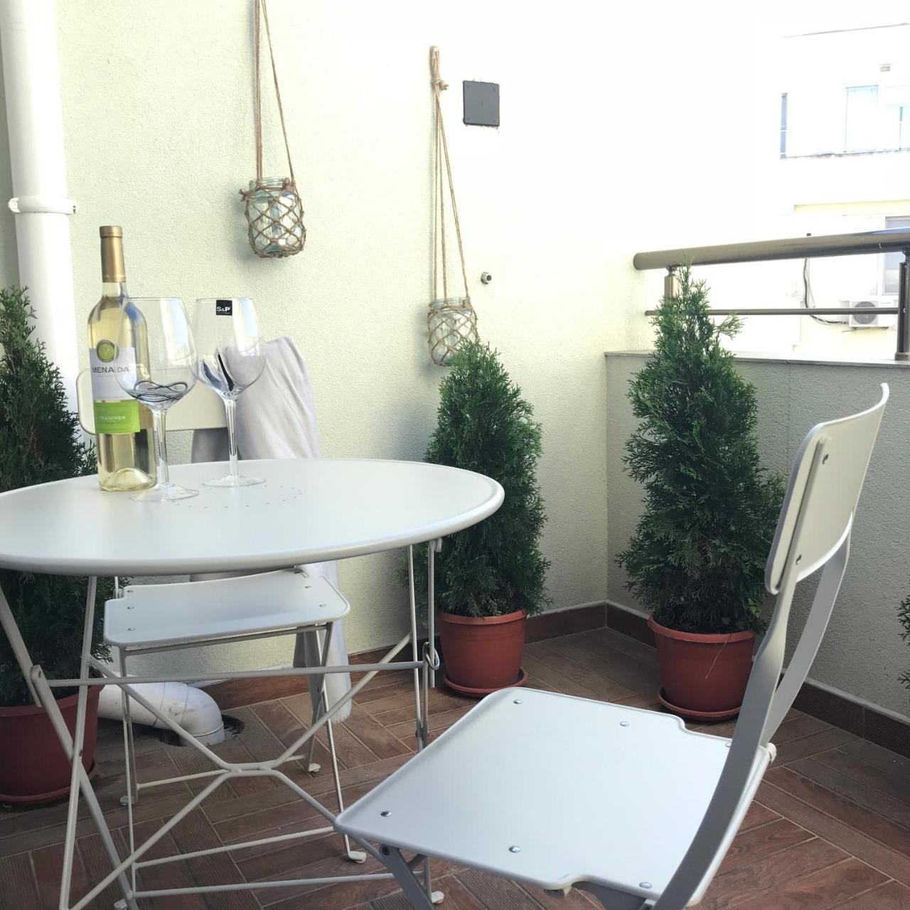 Bright, Comfortable And Cozy Apartment Burgas Exteriör bild