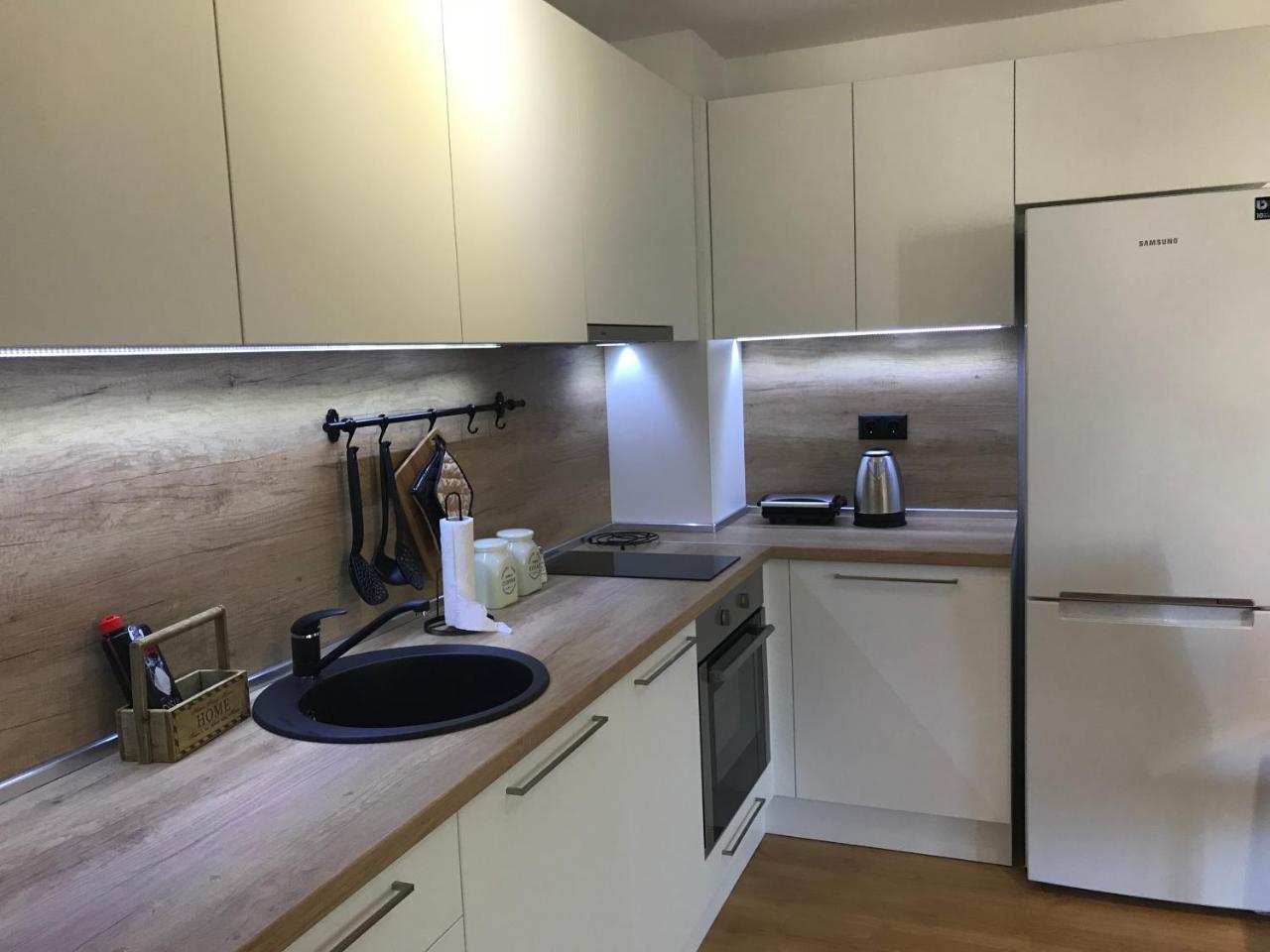 Bright, Comfortable And Cozy Apartment Burgas Exteriör bild