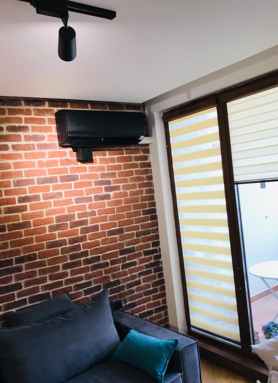 Bright, Comfortable And Cozy Apartment Burgas Exteriör bild